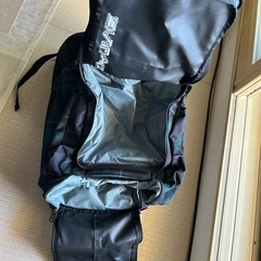 中学生スキー授業で使用したスキー靴収納付きリュック
の画像
