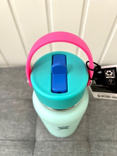 限定 本物 ハイドロフラスク 32oz Hydro Flaskストロー水筒