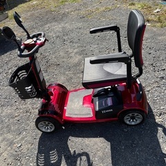 美品 電動車いす  老人介護用 便利 充電式 4車輪 中古品 
シニアカー HG-DWAC01Sの画像