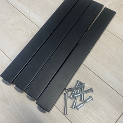 ゲーミングデスク IKEA ウーテスペラレの画像