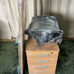 ★先着10名様★ デスクセットの画像