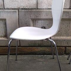 中古椅子の画像