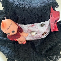 ハロウィン用ハットとウサギの画像