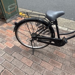 大人用自転車　26インチ　ママチャリ　ギアなし、鍵付き、ライト付き　ブラックの画像