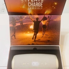 ☆used☆ JBL Charge 4 ホワイト スピーカーの画像
