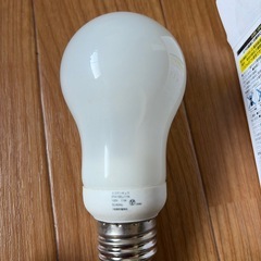 まだ使える暖色でんきゅう電球の画像