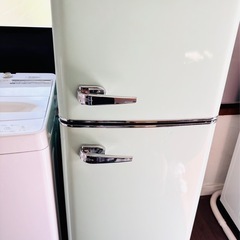 秋の新生活応援‼️単身家電セット✨レトロなデザインの冷蔵庫と単身向け洗濯機❗️の画像