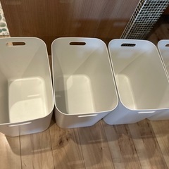 無印　ポリエチレンケース深4つセットの画像