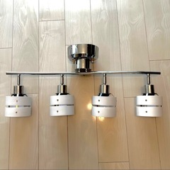  照明LEDシーリングライト 4灯 の画像