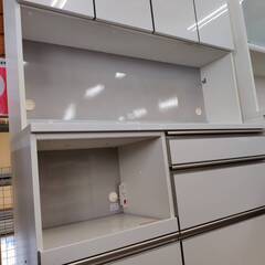 【愛品倶楽部柏店】綾野製作所 4枚扉キッチンボード DUシリーズ 幅140cm モイス（調湿素材）採用 全段ソフトクローズ＆フルオープンの画像