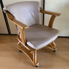 椅子　ダイニングチェア　キャスター付きの画像
