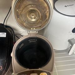 Panasonicマイコン沸とうジャーポットの画像