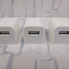 ( M-932 )Apple 5W充電器 A1385 USB-A ACアダプタ ３個 ライトニングケーブル３本 まとめて セット まとめ売り 中古 動作確認済みの画像