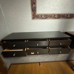 収納棚。収納付きテレビ台。棚。タンス。の画像