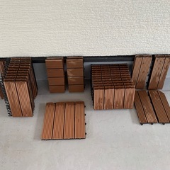 ベランダパネル　ウッドパネル　人工木の画像