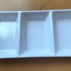 Jimハイ　非売品　仕切り皿　シンプル　最安値　可愛い　小物入れの画像