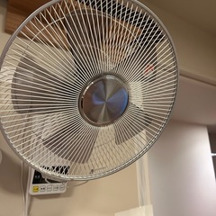 （受付終了）壁掛け扇風機　山善の画像
