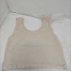 【新品未使用】洋服まとめ売り 　シャツワンピース　デニム調M　白F　洋服まとめ売り　レディース服 5点セット サイズ M　シャツワンピース　黒　白　ワンピース ニットベスト シャツワンピ カジュアル ナチュラルコーデ　サンダル 春夏秋コーデ　251006-7Yの画像