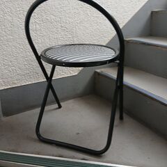 無料　中古　折りたたみ椅子　取りに来てくださいの画像