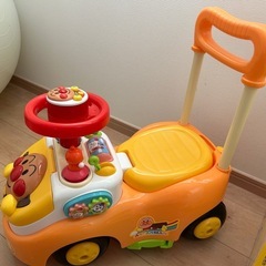 アンパンマン よくばりビジーカー  手押し車の画像