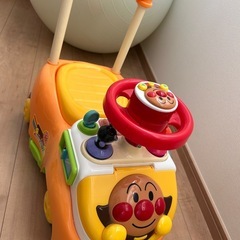 アンパンマン よくばりビジーカー  手押し車の画像