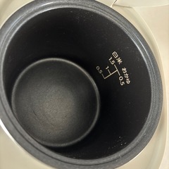 炊飯器の画像