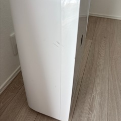 除湿機シャープ型番CV-P71-W2024年製の画像