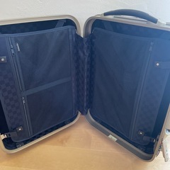 スーツケース50×38cm
の画像