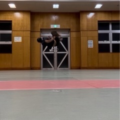 ダンス＆アクロバット RIZING バク転 バク宙 ブレイクダンス 護身術 歌 の画像