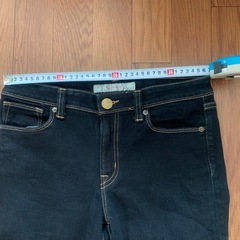 ユニクロ　スキニーフィットデニムの画像