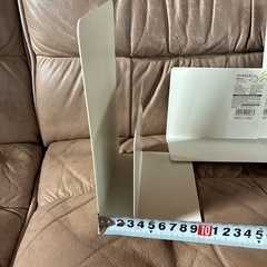 ダイソー ブックエンド（本だて建て）の画像