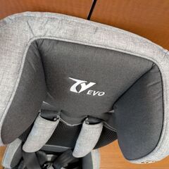 日本育児 トラベルベストevo　チャイルドシートの画像