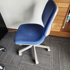 ビジネスチェア　オフィスチェア　高さ調節ありの画像