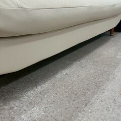 ★リユースのサカイ高崎店★TJ12992  2人掛けソファー クリーム H93×D83×W170 クリーニング済みの画像