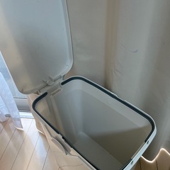 ゴミ箱あげますの画像