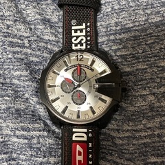 譲渡者
決定DIESEL腕時計 の画像