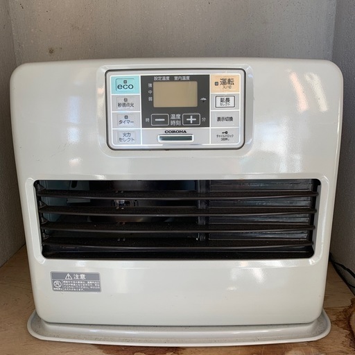 石油ストーブ　
ファンヒーター