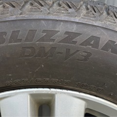 日産純正アルミホイール スタッドレスタイヤ ブリジストン DM-V3 タイヤホイールセットの画像