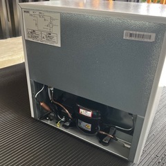 アイリスプラザ冷蔵庫47Lの画像
