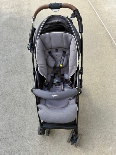 アップリカ　ラクーナクッション