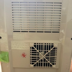 ツインバード 電子冷蔵庫 無料でお譲りの画像