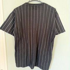 ストライプ柄 半袖Tシャツの画像