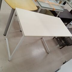リユースのサカイ栃木店★ジモティ割あり★  机 ホワイト×ホワイトベージュ W95×D48×H73 クリーニング済み TC10972の画像