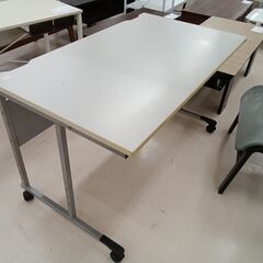 リユースのサカイ栃木店★ジモティ割あり★  デスク グレー W120×D70×H70 クリーニング済み TC10973の画像