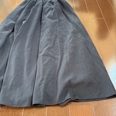 新品未使用　ロングスカートの画像