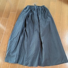 新品未使用　ロングスカートの画像