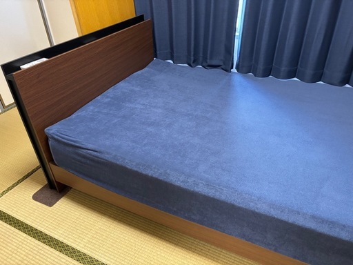 ベッドセミダブル10/17日まで