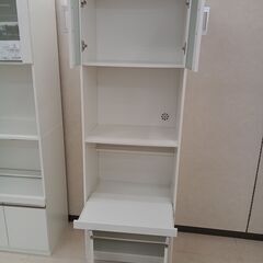 リユースのサカイ栃木店★ジモティ割あり★  食器棚 ホワイト W59.7×D39.3×H178 クリーニング済み TC10976の画像