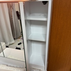 ドレッサー訳ありの画像