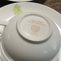 ノリタケ  猫のカップ&ソーサー4客セットの画像